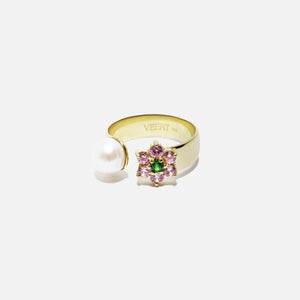 VEERT Pink & Green Flower Freshwater Pearl Ring - Yellow Gold
