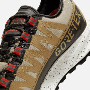 Nike ACG Air Nasu Gore-Tex - Khaki / Golden Beige