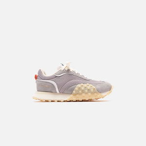 Filling Pieces Crease Runner - Grey