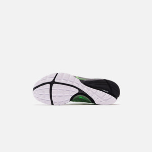 Nike Air Presto - Pine Green / Green Strike / Black / White